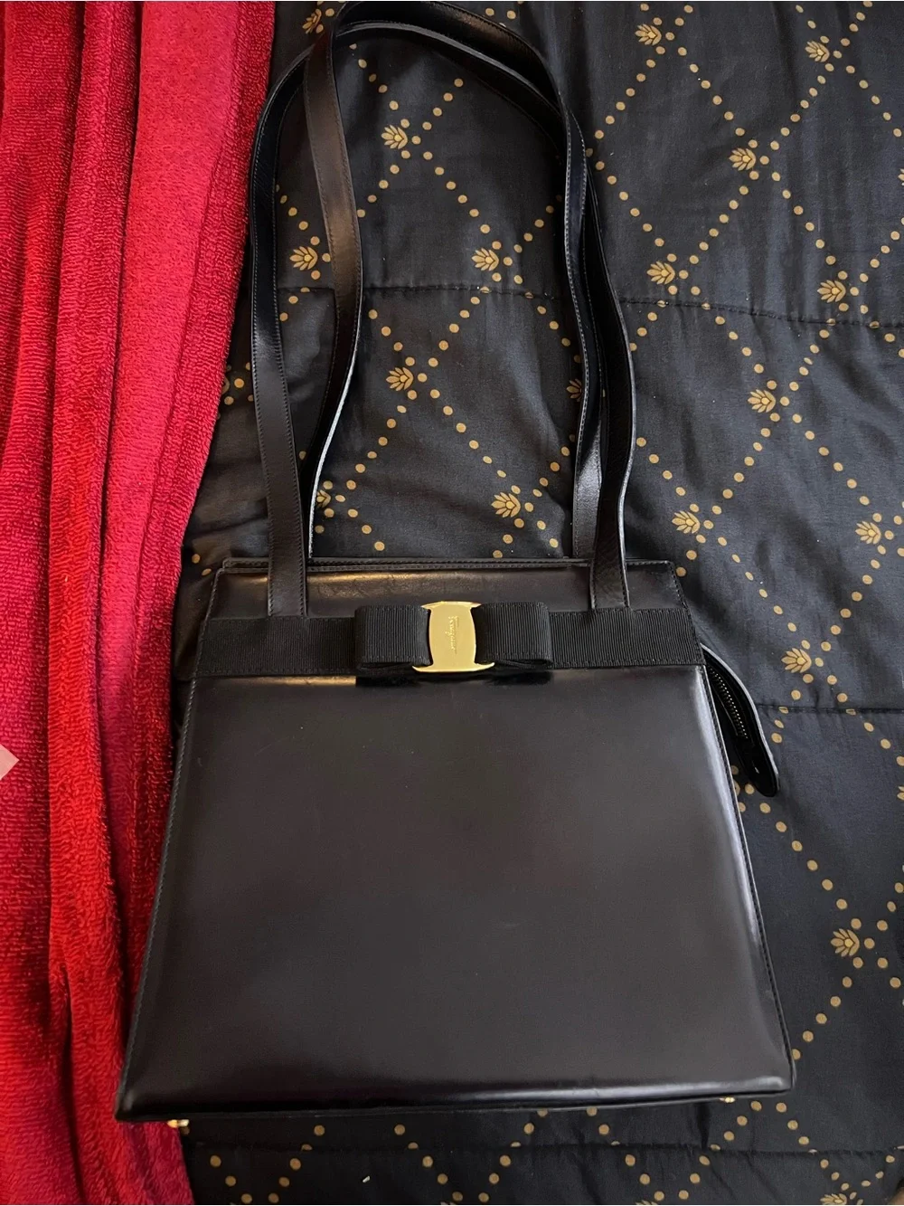 Salvatore Ferragamo classic black